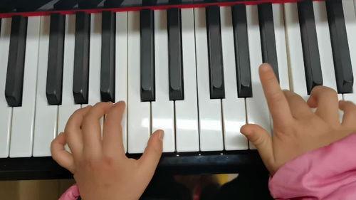 儿童钢琴视频
